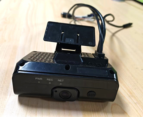 2K HD 4 کانال AI Dashcam ADAS DSM 4G SOS GPS سیستم کمک رانندگی پیشرفته