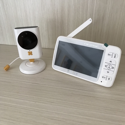 صفحه نمایش 5 اینچی HD مانیتور بی سیم دیجیتال کودک کنترل صوتی مانیتور ویدئویی دو طرفه